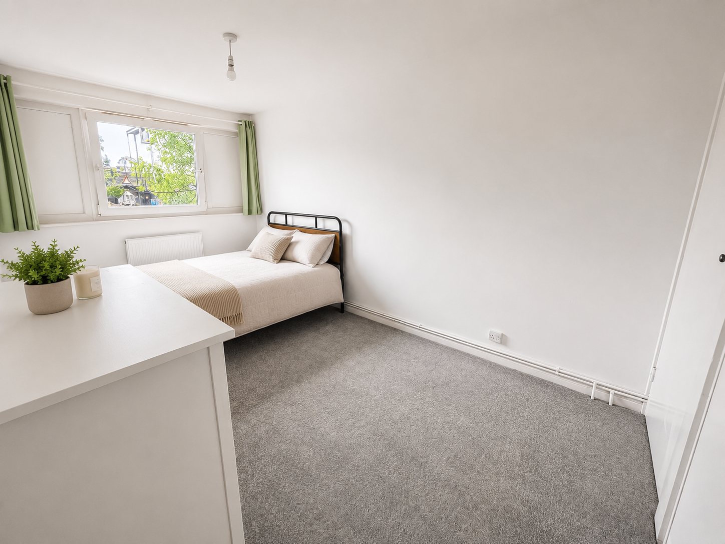 Spacious Double Room | 12 Min Walk to Mile End Station | E3